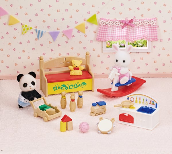 Sylvanian Families Baby's Legetøjskasse - Snekanin & Panda Babyer