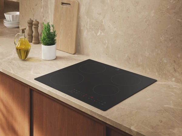 Electrolux EIT60433CT Sort Indbygget 60 cm Zone induktionskogeplade 4 zone(s)