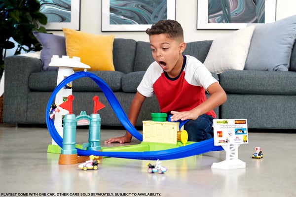 Hot Wheels Mario Kart MARIOKART Circuit Slam Track Set