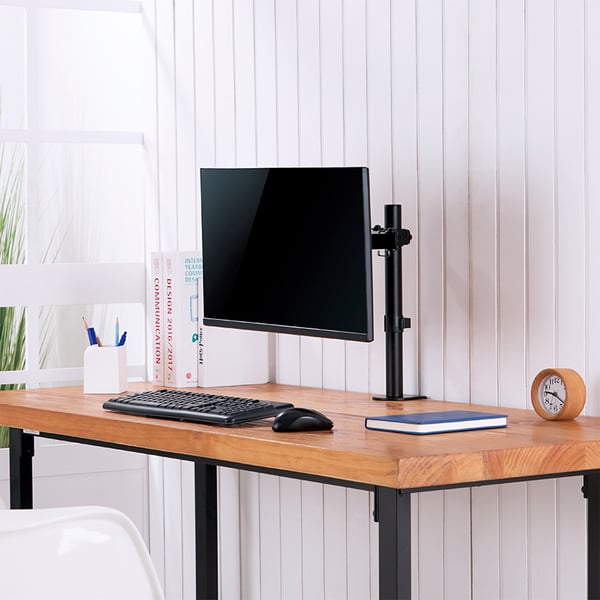 LogiLink BP0097 monitorin kiinnike ja jalusta 81,3 cm (32") Vastaanotto Musta