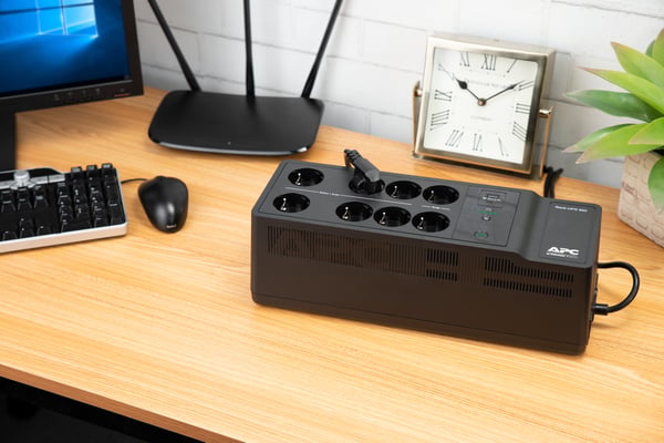 APC BE850G2-GR UPS-enhed Standby (offline) 0,85 kVA 520 W 8 AC stikkontakt(er)