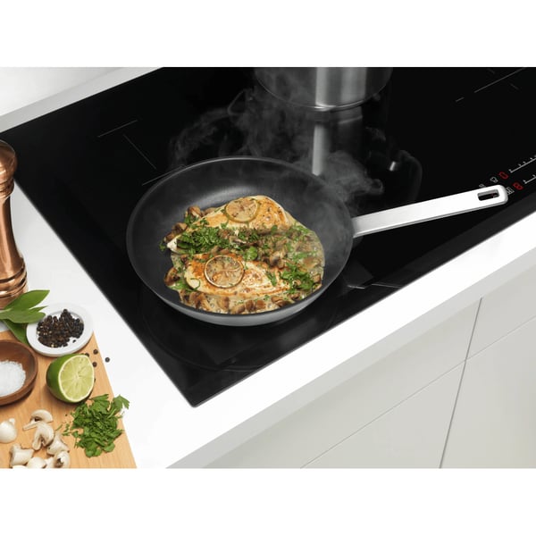 Electrolux E3SS pannu- ja kattilasarja 3 kpl