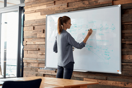 Nobo Premium Plus whiteboard 1173 x 865 mm Melamin