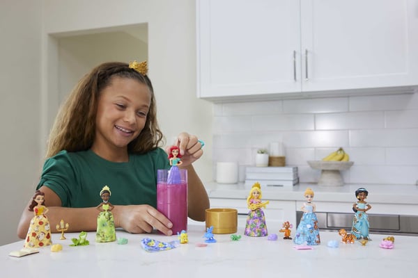Disney Princess ROYAL COLOR REVEAL Assortment