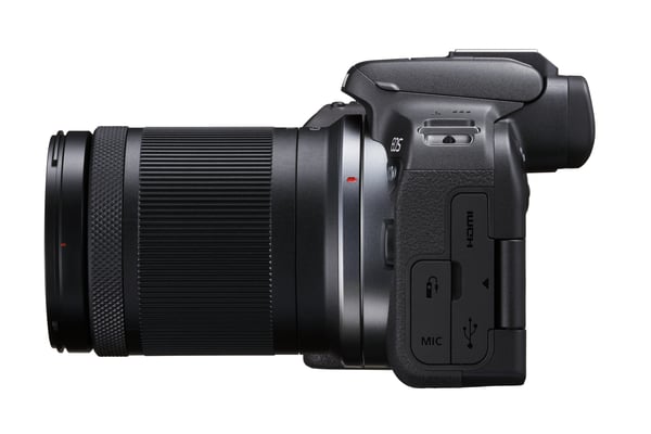 Canon EOS R10 + RF-S 18-150mm IS STM MILC 24,2 MP CMOS 6000 x 4000 pixlar Svart