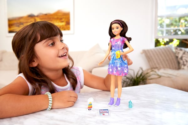 Mattel FHY89 dukke