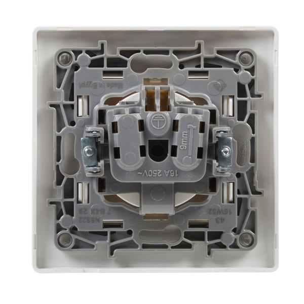 Legrand 396434 stikkontakt Type F Hvid