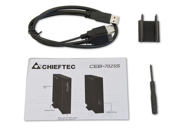 Chieftec CEB-7025S Hölje för lagringsenheter HDD- / SSD kabinett 2.5"