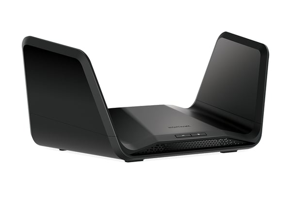 NETGEAR Nighthawk Tri-Band AX8 8-Stream AX6600 WiFi 6 Router (RAX70) trådløs router Gigabit Ethernet Tri-band (2,4 GHz / 5 GHz / 5 GHz) Sort