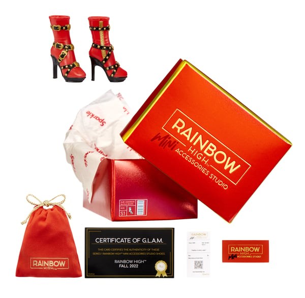 Rainbow High Accessories Studio Series 1, S Assortment in PDQ Dukkesko