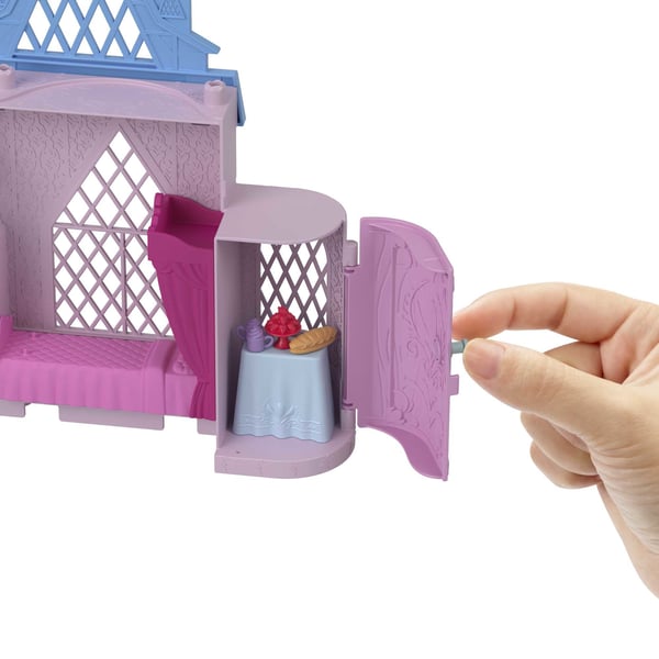 Disney Frozen Storytime Stackers -lelupakkaus , Annan Arendellen linna -nukkekoti ja pieni nukke