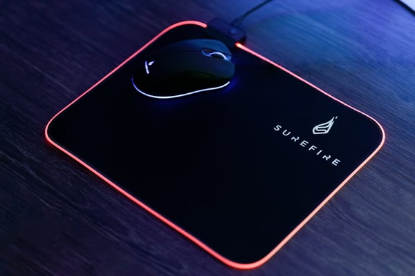 SureFire Silent Flight RGB-320 Pelihiirimatto Musta