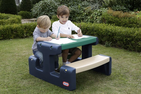 Little Tikes Easy Store Picnic Table