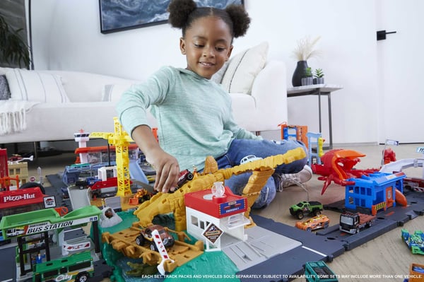 Hot Wheels City Downtown Car Park Playset