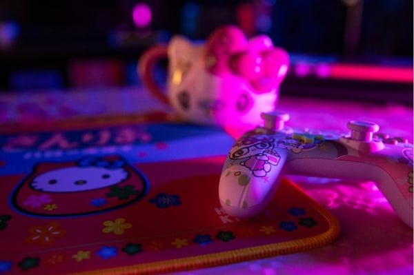 Konix Hello Kitty JAPON Flerfarvet
