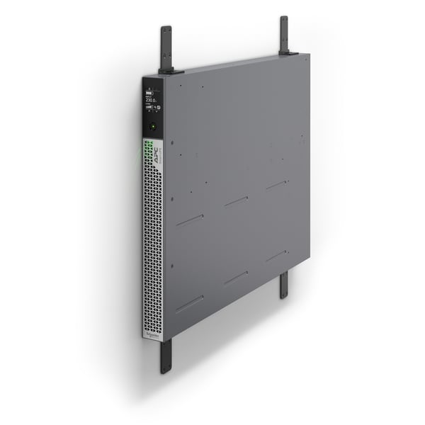 APC SRTL3KRM1UIC UPS-virtalähde Taajuuden kaksoismuunnos (verkossa) 3 kVA 3000 W 5 AC-pistorasia(a)