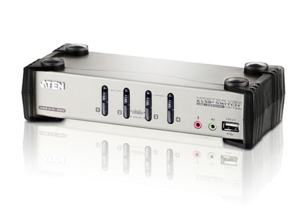 ATEN PS/2-USB VGA/Audio KVMP™-switch med 4 portar och OSD