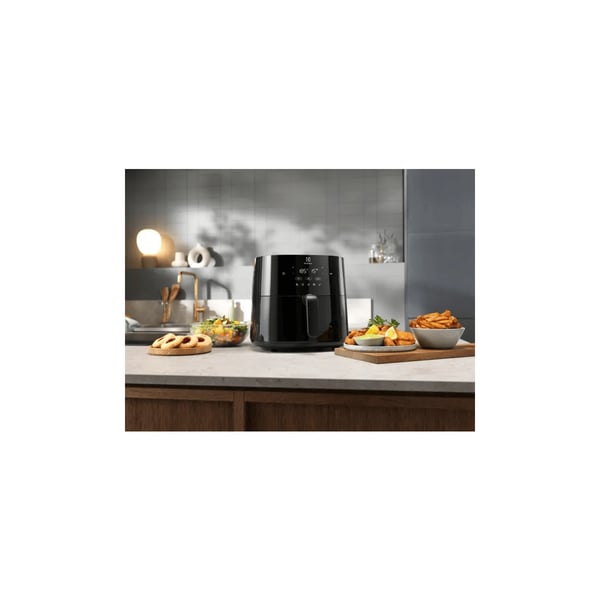 Electrolux EAF5B Yksi 5 L Erillinen 1500 W Kuumakiertoilmakypsennin Musta