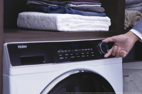 Haier HW150-BP14986EIT vaskemaskine Front-læsning 15 kg 1400 rpm Hvid