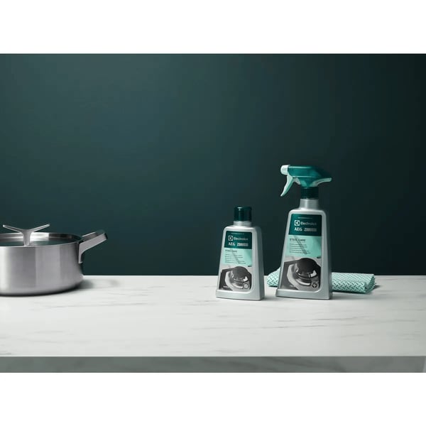 Electrolux M3SCC300 Komfur Udstyrsrensning creme