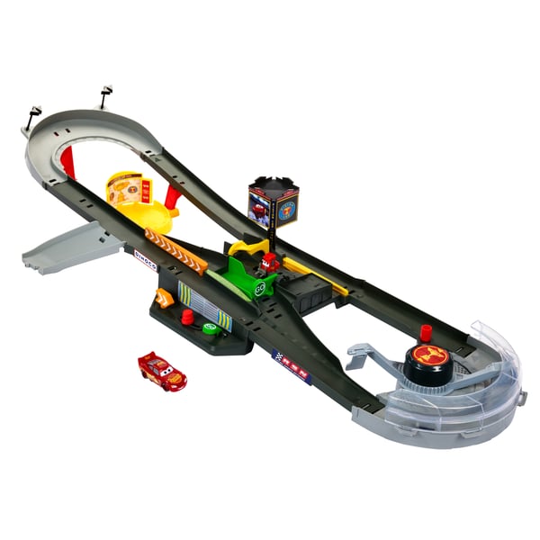 Disney Pixar Cars Disney och Pixar Bilar, Piston Cup Action Speedway-lekset, banset med leksaksbil i skala 1:55