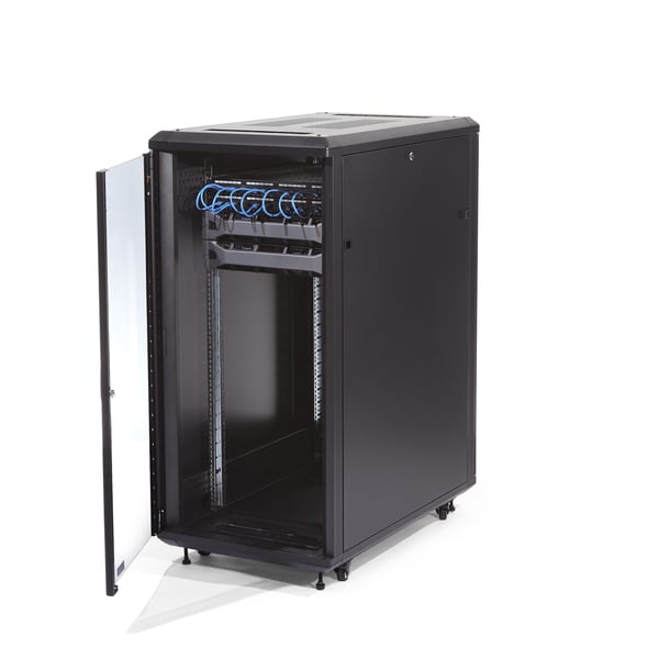 StarTech.com RK3236BKF palvelinteline 32U Itseseisova teline Musta