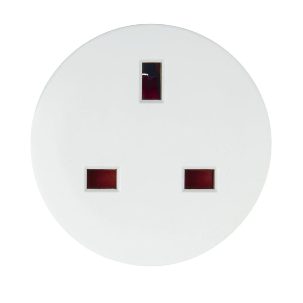 Hama matka-adapteri, pistorasia UK -> EU-pistoke