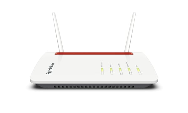 Box FRITZ! 6850 5G trådløs router Gigabit Ethernet Dual-band (2,4 GHz / 5 GHz) Sort, Rød, Hvid