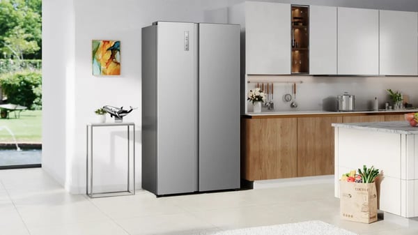 Hisense RS3P558NEIE Kombinerad kyl/frys side-by-side Fristående 544 l Grå, Rostfritt stål