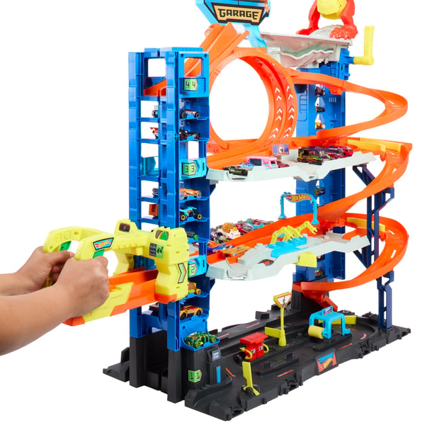 Hot Wheels City Ultimativt parkeringshus, legesæt med 2 metalstøbte biler, legetøjsopbevaring til over 50 biler