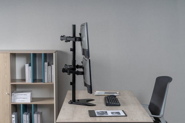 Equip 650127 monitorin kiinnike ja jalusta 81,3 cm (32") Vastaanotto Musta