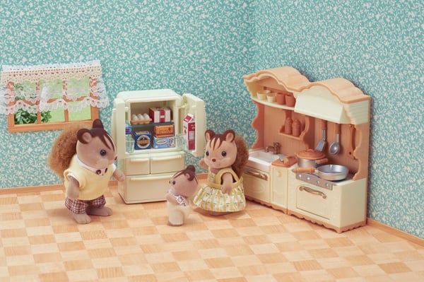 Sylvanian Families Landhus køkken med køleskab
