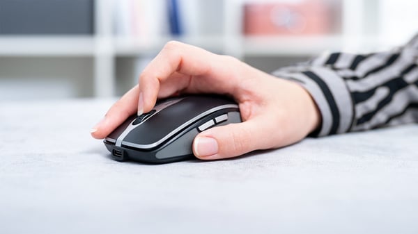CHERRY MW 9100 datormöss Kontor Ambidextrous Trådlös RF + Bluetooth 2400 DPI