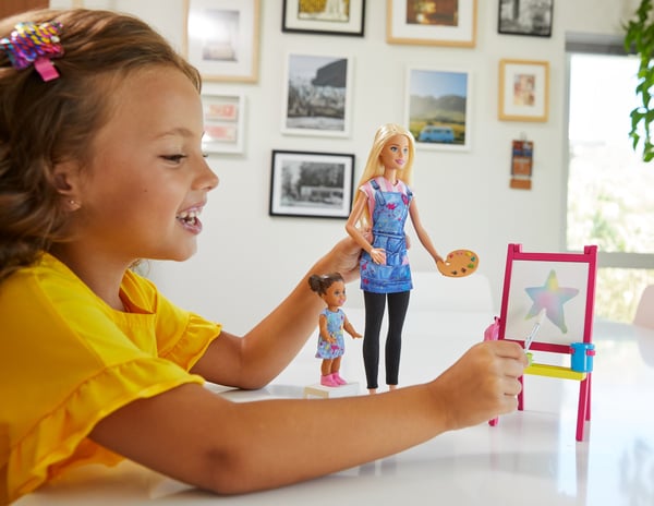 Barbie Art Teacher