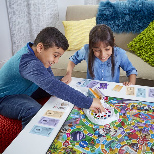 Hasbro Gaming F0800104 lautapeli Perhe