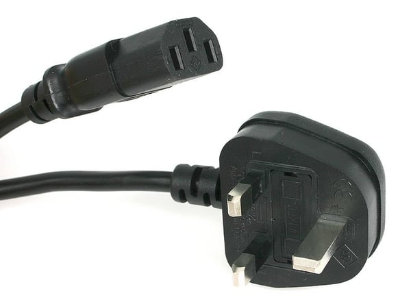 StarTech.com BS13U-1M-POWER-LEAD el-ledning Sort BS 1363 C13 forbinder