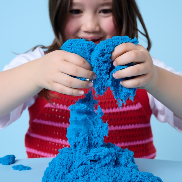 Kinetic Sand 6077239 Askartelulelu