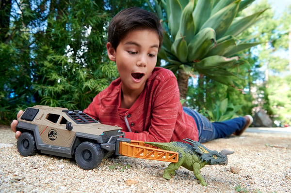 Jurassic World MISSION MAYHEM TRUCK Set