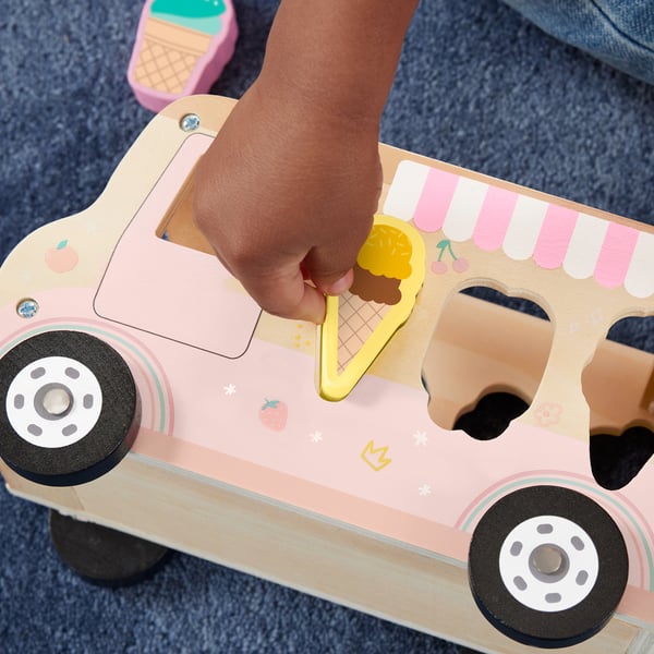 Mattel Fisher-Price Træis Formsorterer, Færdighedsspil