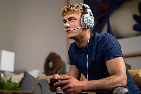 Turtle Beach Recon 500 Headset Ledningsført Spil Hvid
