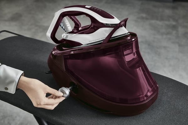 Tefal Pro Express Vision GV9810 3000 W 1,1 L Durilium AirGlide Autoclean soleplate Rød, Hvid