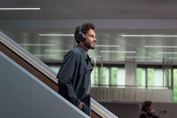 Philips Fidelio Kuulokkeet Langallinen & langaton Pääpanta Puhelut/Musiikki Bluetooth Musta