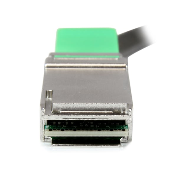 StarTech.com QSFPMM2M InfiniBand og fiberoptisk kabel 2 m QSFP+ Sort