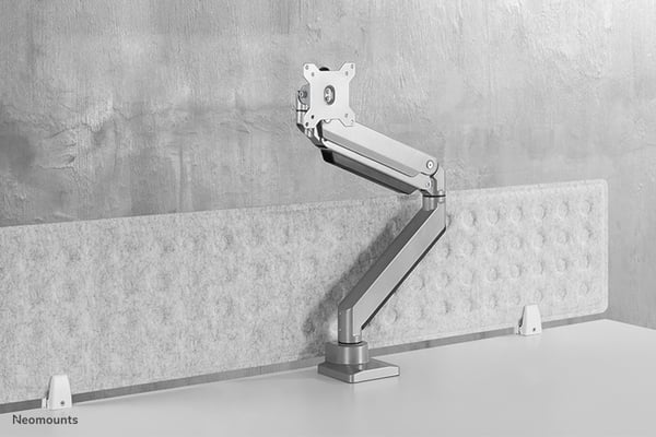 Neomounts NM-D775SILVERPLUS monitorin kiinnike ja jalusta 124,5 cm (49") Vastaanotto Hopea