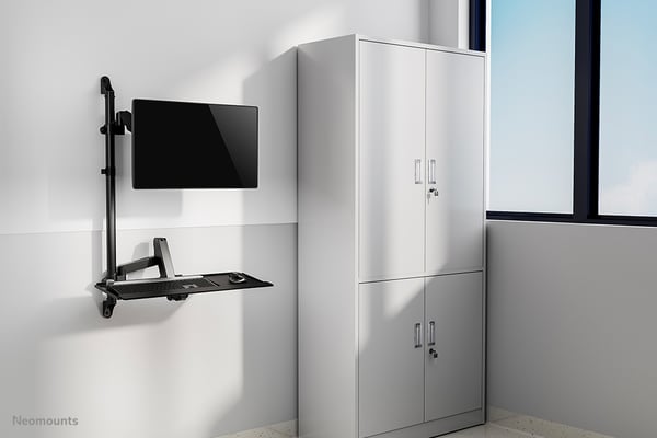 Neomounts WL90-325BL1 desktop arbejdsplads med siddestativ
