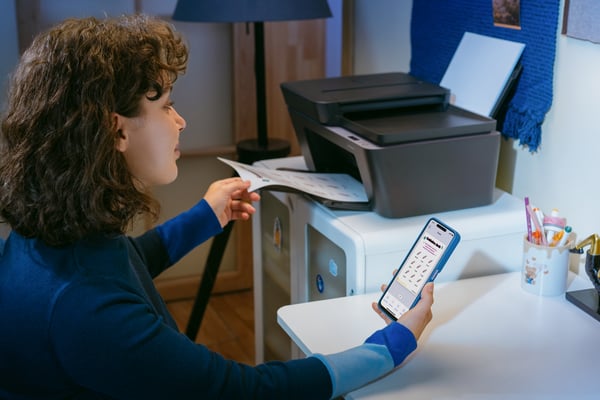 HP DeskJet 4330 Trådlöst All-in-One Färg Skrivare