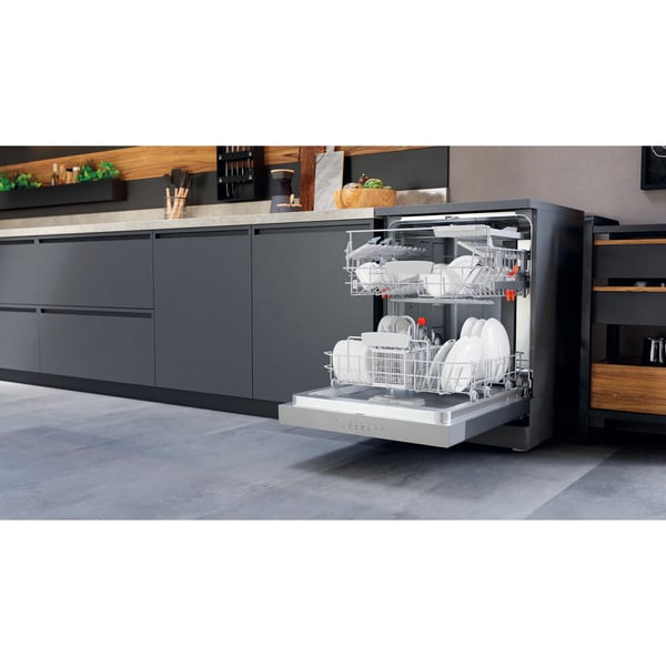 Hotpoint HFC 3C41 CW X Fritstående 14 kuverter