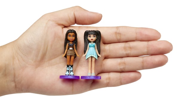 Miniverse Bratz Minis in PDQ Series 2