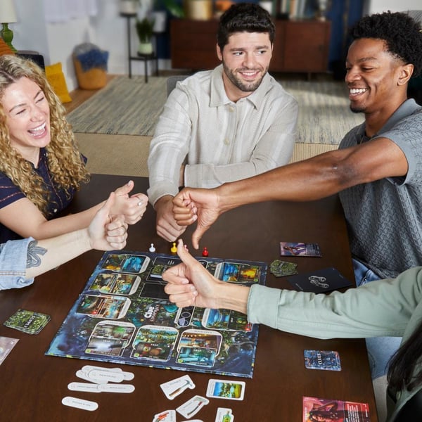 Cluedo Conspiracy 45 min Brädspel Detektiv