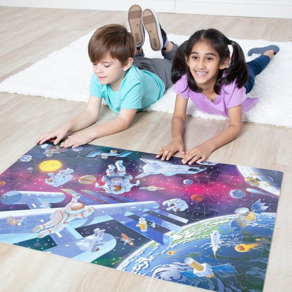 Melissa & Doug Outer Space Glow-in-the-Dark Kuviopalapeli 48 kpl Avaruus